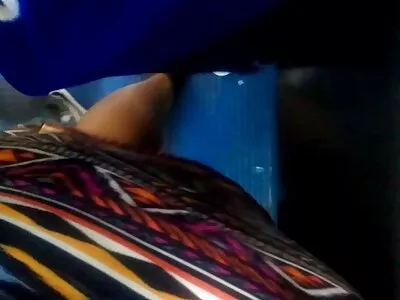 Prachtige tiener zuigt en neukt video vreemdgaan sex films (smerig)
